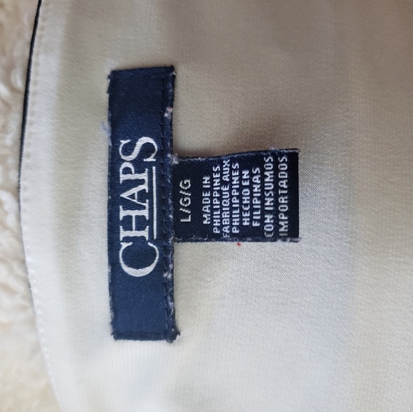 Flattering Sport Dress - Picture 5 of 5